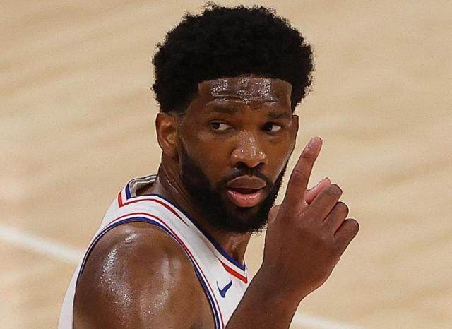 新爱体育直播-东西部第一双双迎来生死战 爵士76人要如何自救？